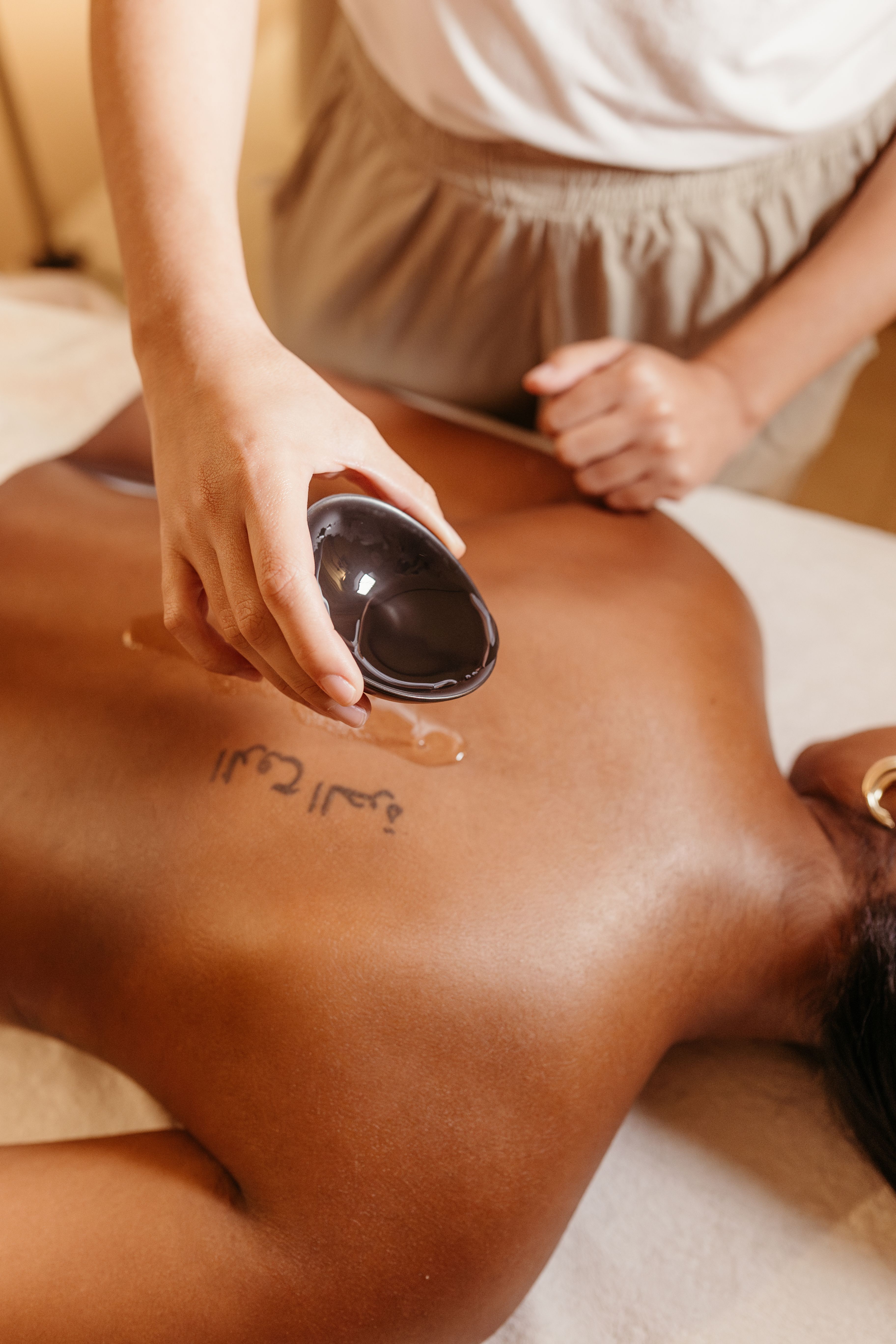 Aromatherapy massage using essential oils